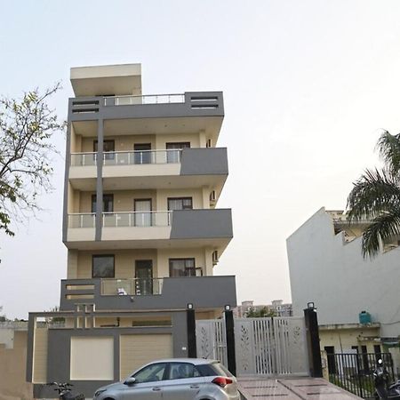 Hotel The Vertigo By Boom Rooms Noida Exteriör bild