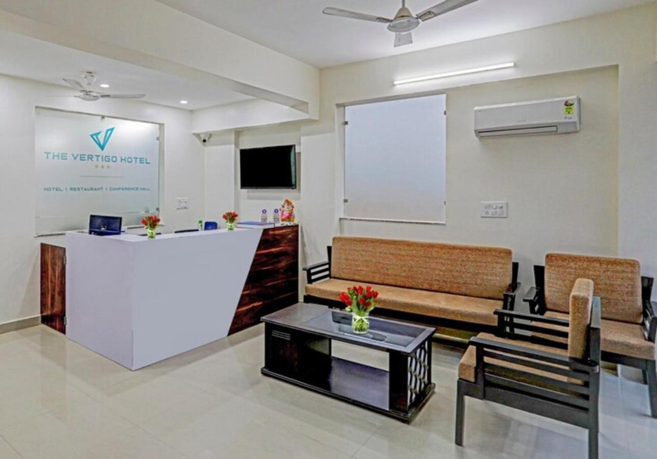 Hotel The Vertigo By Boom Rooms Noida Exteriör bild